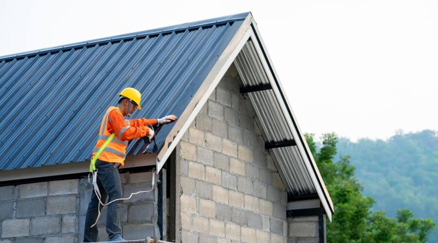 Professional Flat Roofing Installation in Flat Rock, OH